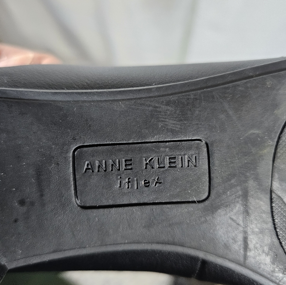 Ann Klein 8.5 M Slip On Shoes - Picture 6 of 8
